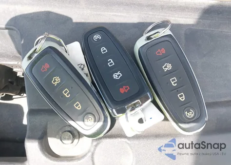 2011 Ford Explorer Limited z USA, uszkodzony, nr VIN 1FMHK8F84BGA91353